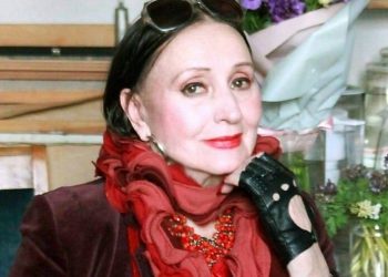 Лариса Кадочникова: “День починаю із вдячності, що живу”
