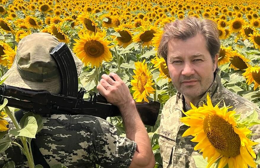 Євген НИЩУК: «Війна не обирає професії»