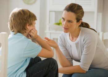 Як підготувати дитину до ядерного удару: поради батькам