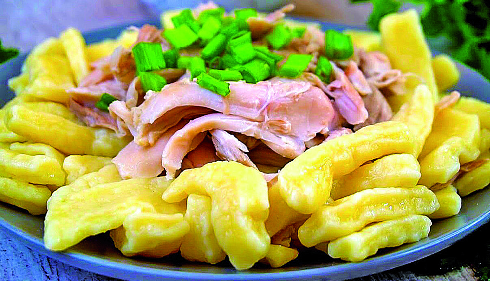 Галушки з м’ясом: ситно та смачно