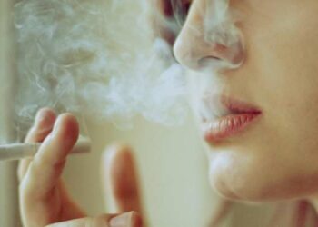Кому загрожує алергія на тютюновий дим?