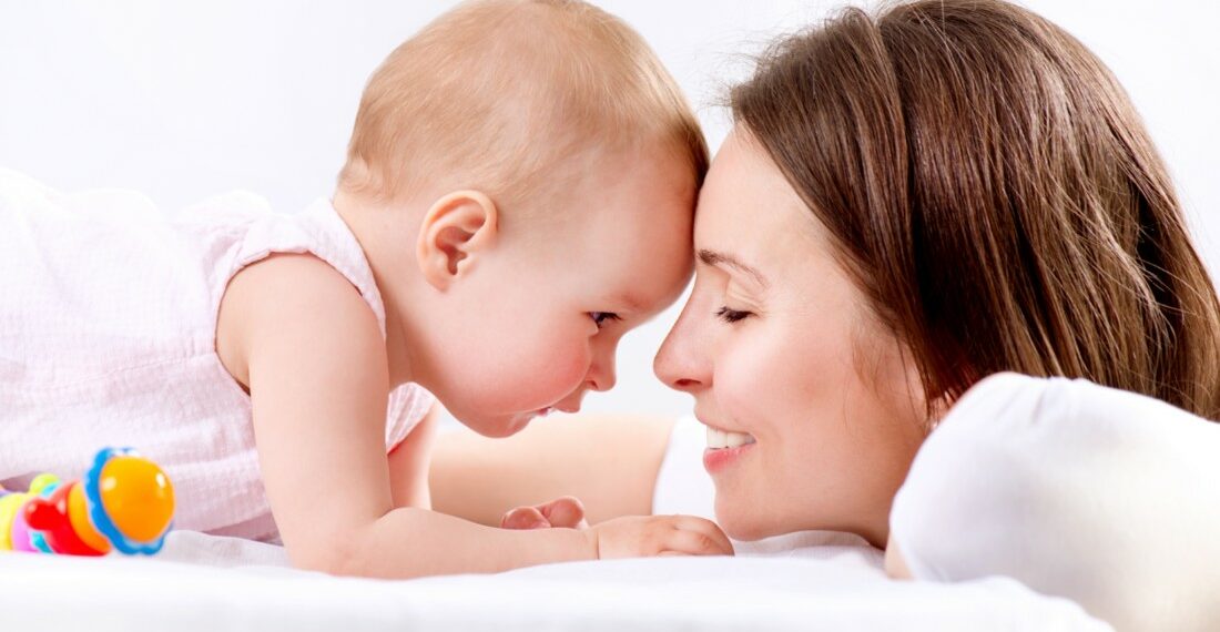 Чи зарахують до стажу жінкам час догляду за малолітньою дитиною?