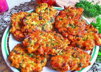 Печінкові оладки-котлетки з картоплею