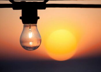 Чим краще зайнятися віруючій людині під час тривог чи за відсутності світла?