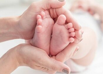 Як прописати новонароджену дитину, якщо її батьки зареєстровані на тимчасово окупованій території?