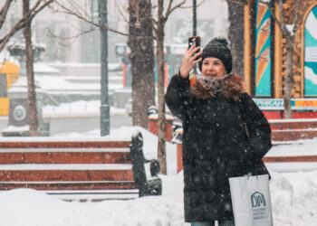 Що вдягнути взимку на вулицю, щоб не замерзнути