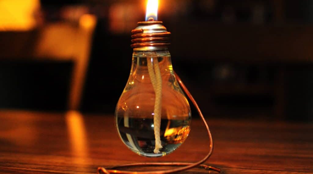 Як діяти, якщо довго немає світла і тепла: поради від МВС