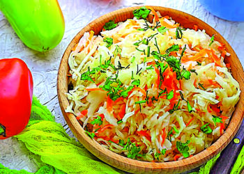 Квашена капуста у пісних салатах