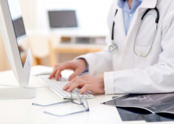 Що робити, якщо в медзакладах немає світла?