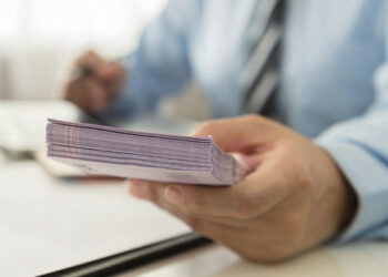 Допомога по безробіттю залежатиме від страхового стажу