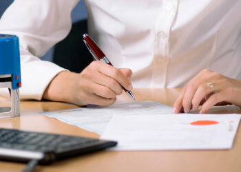 Де і як отримати довідки ОК-5 та ОК-7