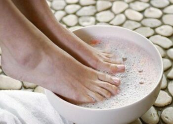 Якщо застудили ноги: поради з народної медицини