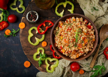 2 рецепти перловки в духовці: з грибами або м’ясом