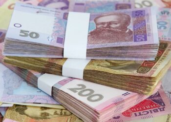 Готівку можна замовити і на касі