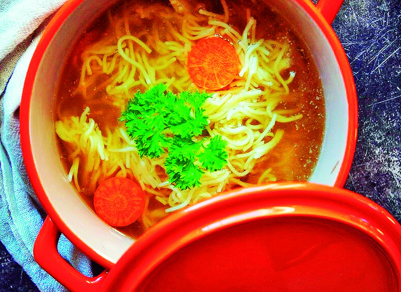 Суп зі смаженою вермішеллю