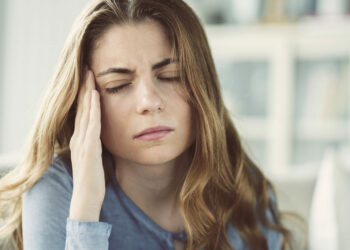 Енцефалопатія: чому виникає та як її позбутися