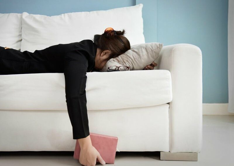 Спите “обличчям у подушку” — зморщок побільшає