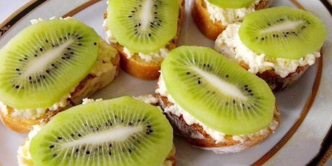 Оригінальні бутерброди з ківі