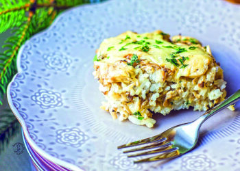 Рис під грибним соусом, запечений у духовці