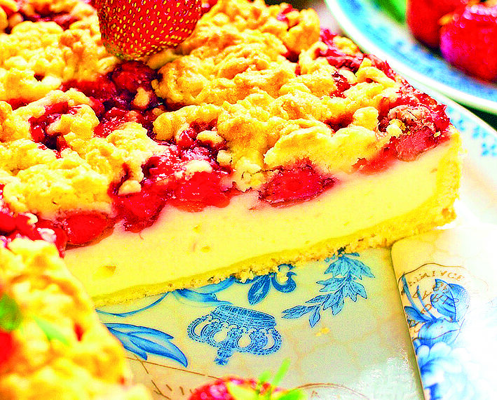 Львівський сирник із полуницею