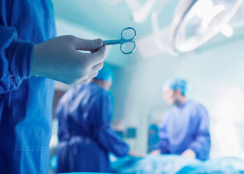 Планові операції: чи має пацієнт платити?