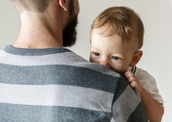 Батьківська відпустка при народженні дитини