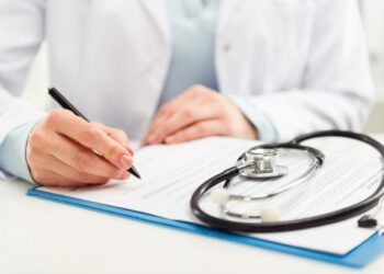 Безоплатні обстеження у сімейного лікаря: що включено до пакету послуг