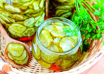 Огірковий салат “Ніжинський” на зиму