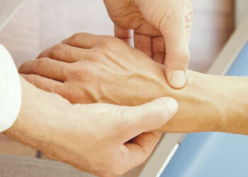 Поліартрит: кому загрожує та як попередити