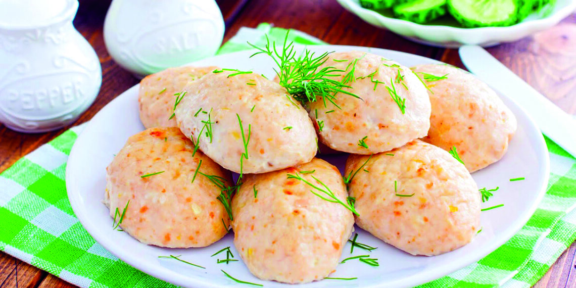 Курячі котлети з кабачком