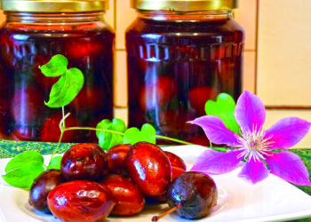 Мариновані сливи на закуску