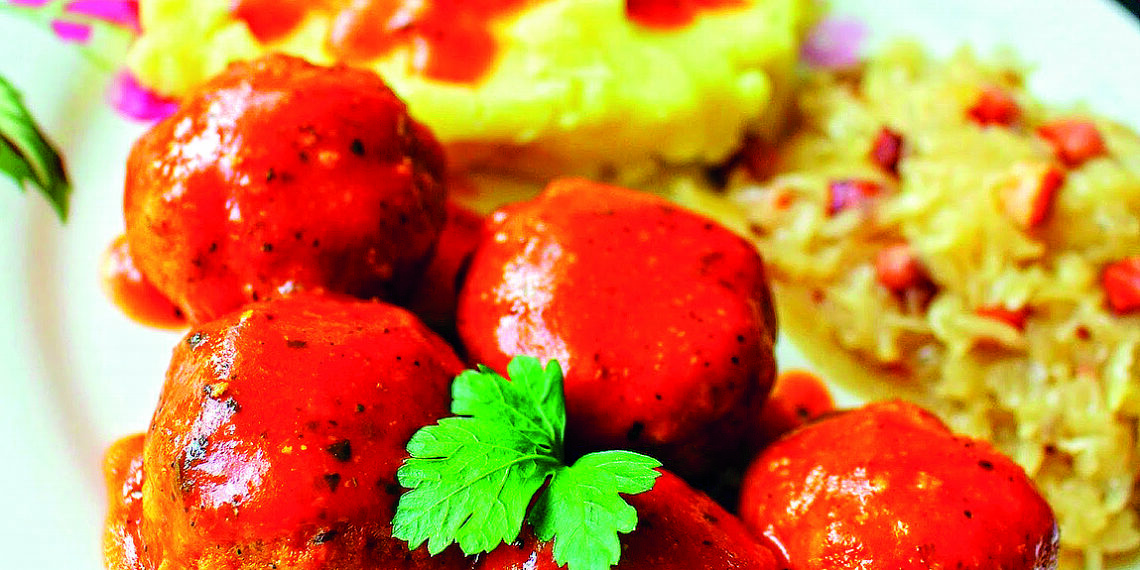 М’ясні фрикадельки з баклажанами