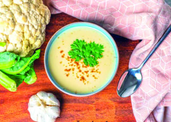 “Велюровий” суп із цвітної капусти