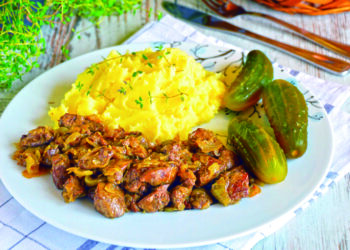 Печінка в сметанно-гірчичній підливці