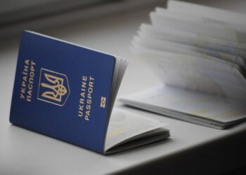 Паспортні документи краще оформляти в міжсезоння