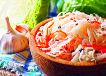 Маринована капуста з гірчицею