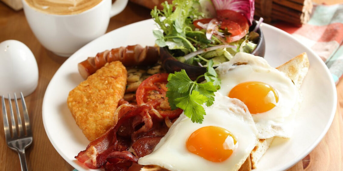 Чому обов’язково треба снідати?