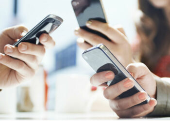 Маєте сторінки в соцмережах? Захистіть їх