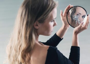 5 міфів про самооцінку, яких варто позбутися просто зараз