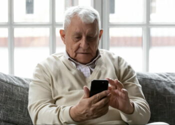 Чи можна заяву про відеоідентифікацію подати телефоном?