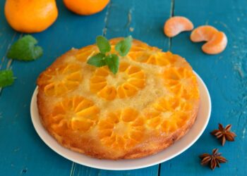 Соковито, небанально, свіжо: готуємо з мандаринами