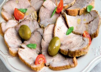 Соковита буженина для салатів і бутербродів