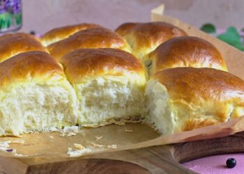 Домашні здобні булочки