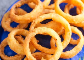 Що приготувати з ріпчастої цибулі: добірка рецептів