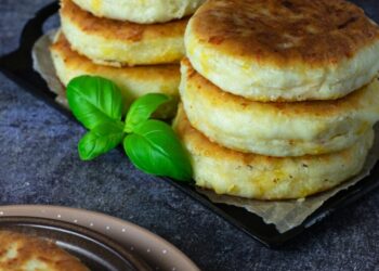 Сирники із зеленню