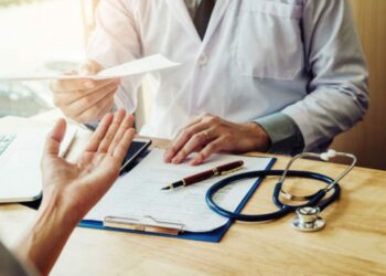 У яких випадках виписують паперовий лікарняний