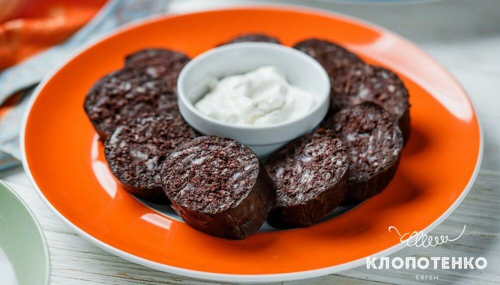 Рецепт ковбаси-кров’янки від Євгена Клопотенка