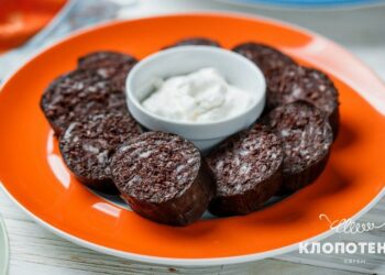 Рецепт ковбаси-кров’янки від Євгена Клопотенка