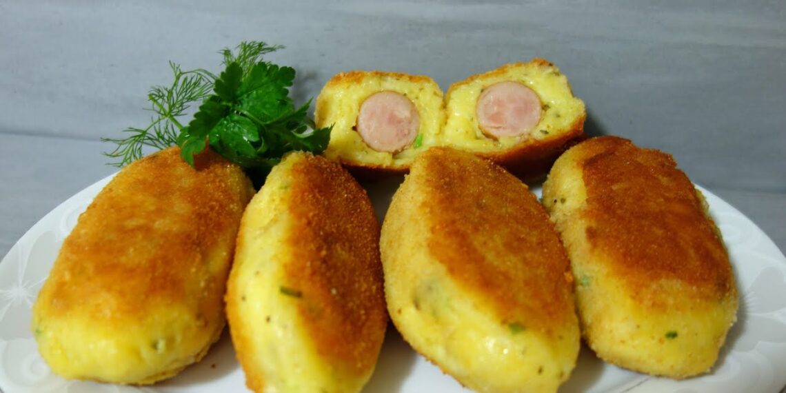 Сосиски в картопляній шубці