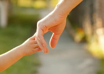 Що потрібно для оформлення опіки над дитиною